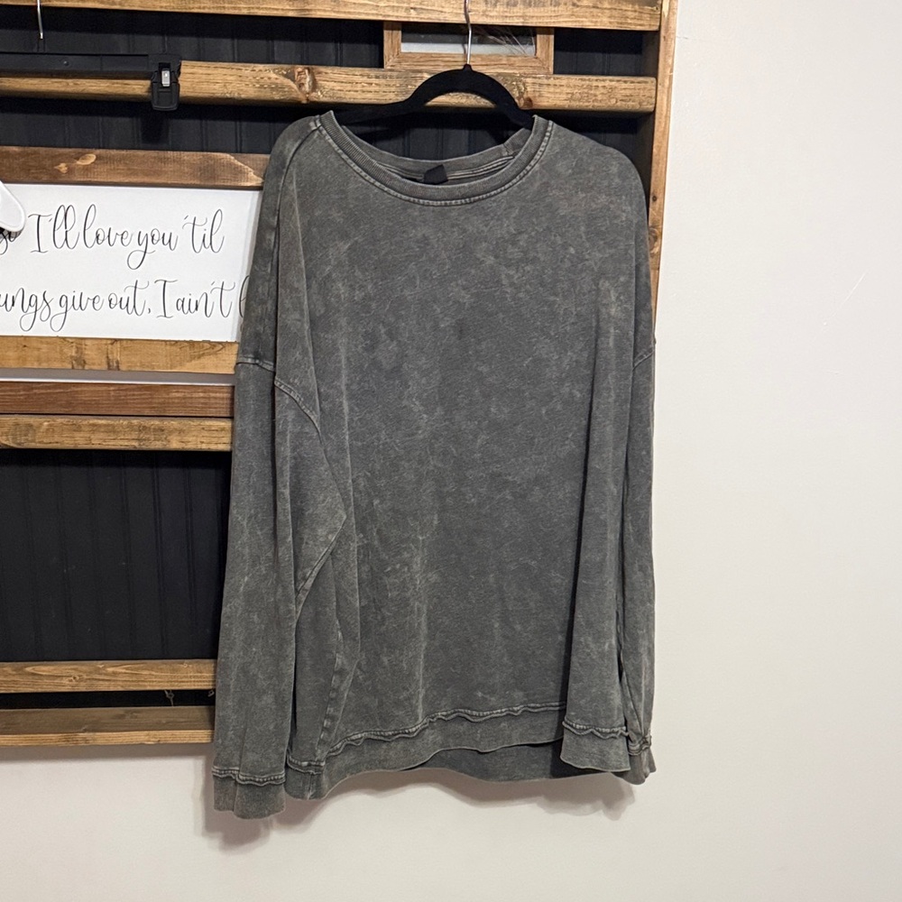 No Boundaries Gray Women's Sweater